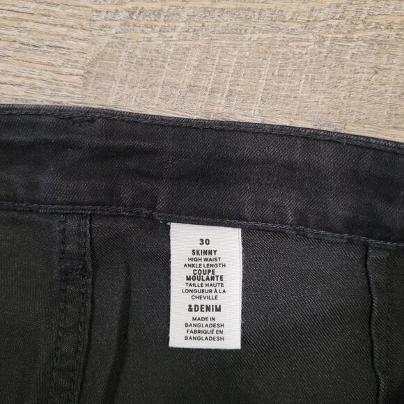 NWT H&M | High Waist Skinny Jeans | Sz. 30 - Picture 5 of 11